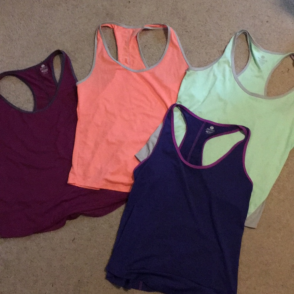 Sold****Old Navy Active Tank Tops